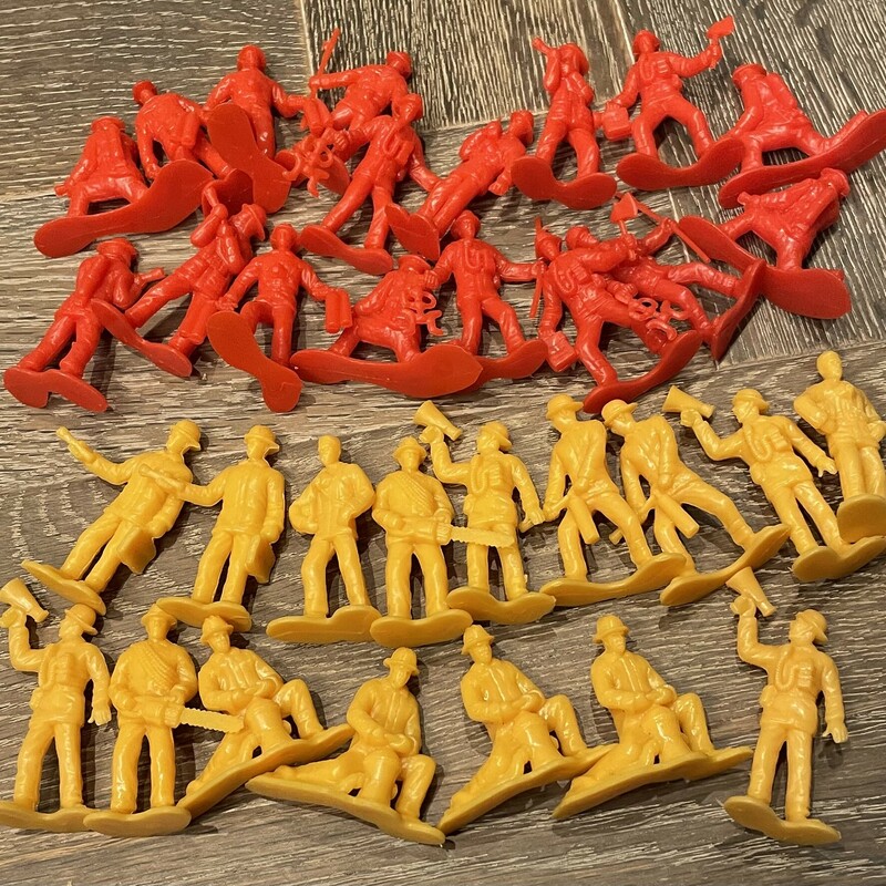 Bag Of Mini Fire Fighters, Yellow/Red, Size: 1.5 Inch
