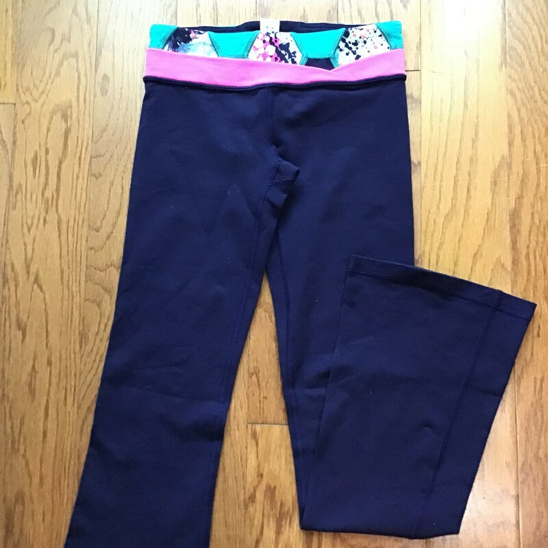 Ivivva Pant, Navy, Size: 8

ALL ONLINE SALES ARE FINAL.
NO RETURNS
REFUNDS
OR EXCHANGES

PLEASE ALLOW AT LEAST 1 WEEK FOR SHIPMENT. THANK YOU FOR SHOPPING SMALL!