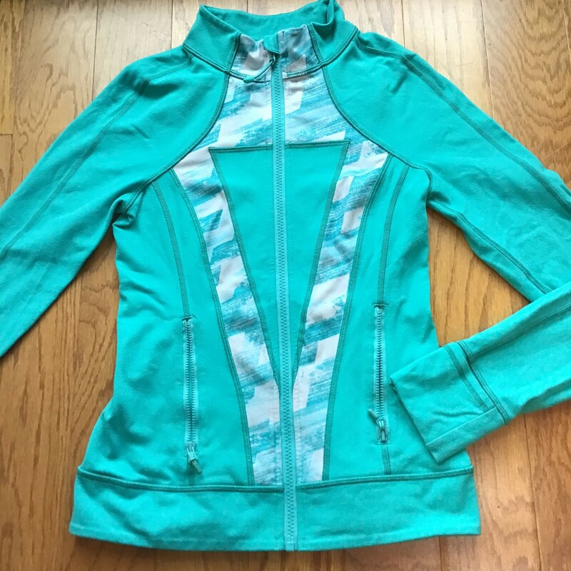 Ivivva Zip Up, Green, Size: 12

AS IS for general wear such as slight pilling

ALL ONLINE SALES ARE FINAL.
NO RETURNS
REFUNDS
OR EXCHANGES

PLEASE ALLOW AT LEAST 1 WEEK FOR SHIPMENT. THANK YOU FOR SHOPPING SMALL!