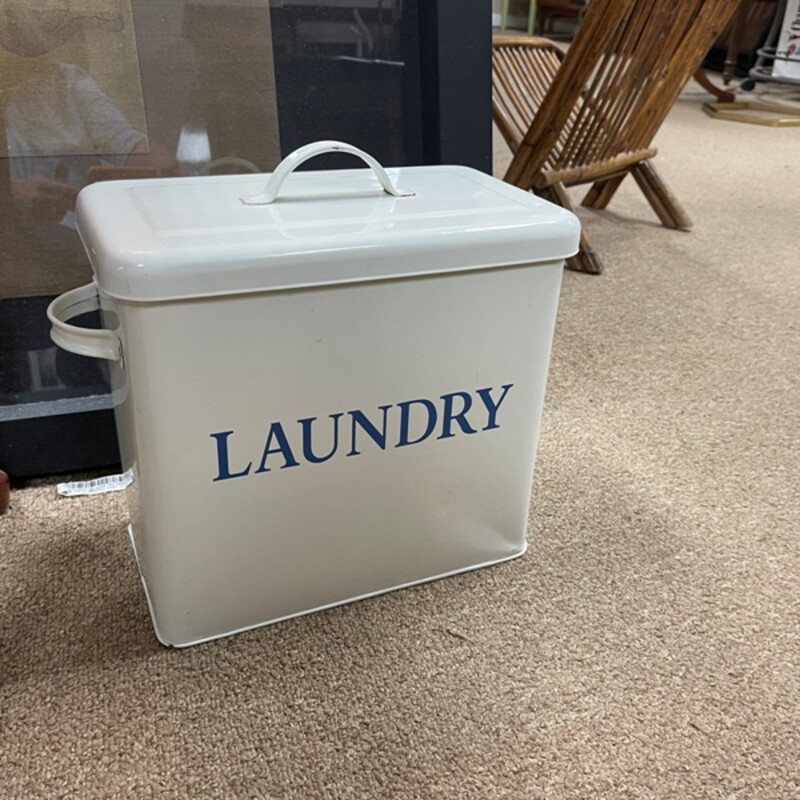 Metal Laundry Bin W/Lid Savannah Furniture Consignment