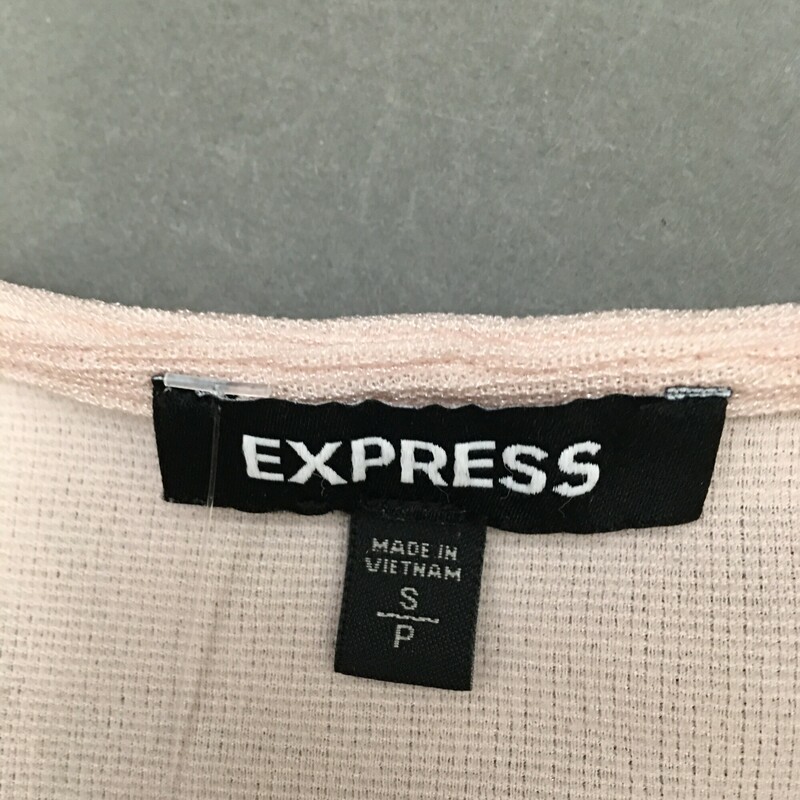 Express Pullover, Lt Pink, Size: SP<br />
Long Juliette sleeves, square neckline, 100% polyester textured stretch material, machine wash cold, tumble low.<br />
6.8 oz
