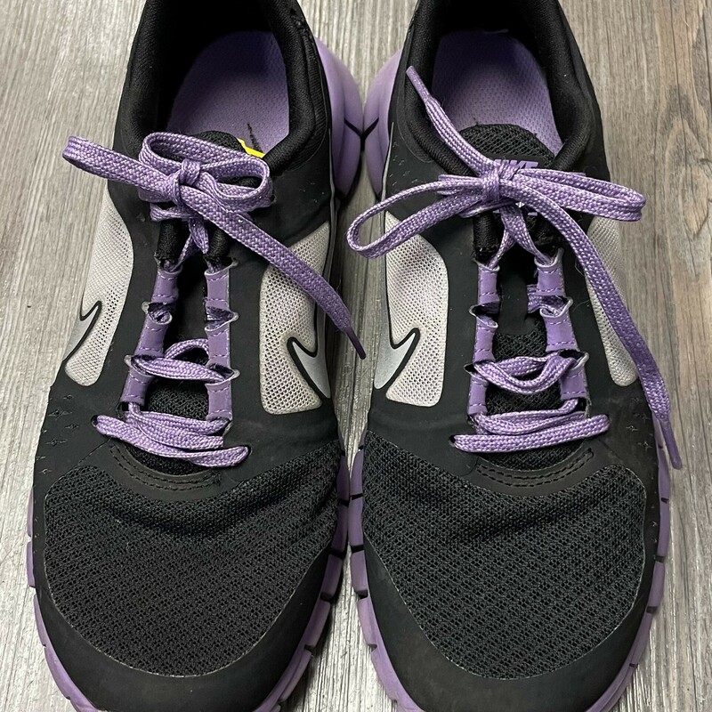 Nike Shoes, Black/pu, Size: 5.5Y