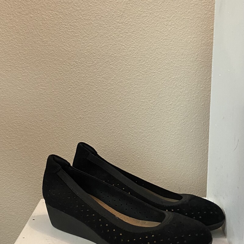 NEW Blk Suede Prf Wedge