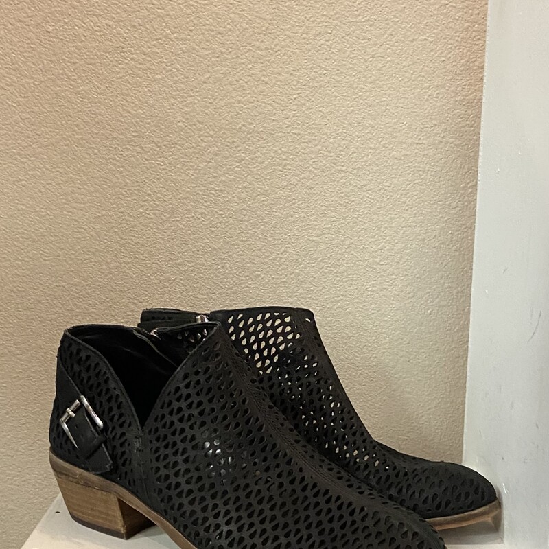 Blk Lther Perforated Boot