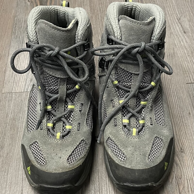 Vasque Hiking Boot, Grey, Size: 5Y