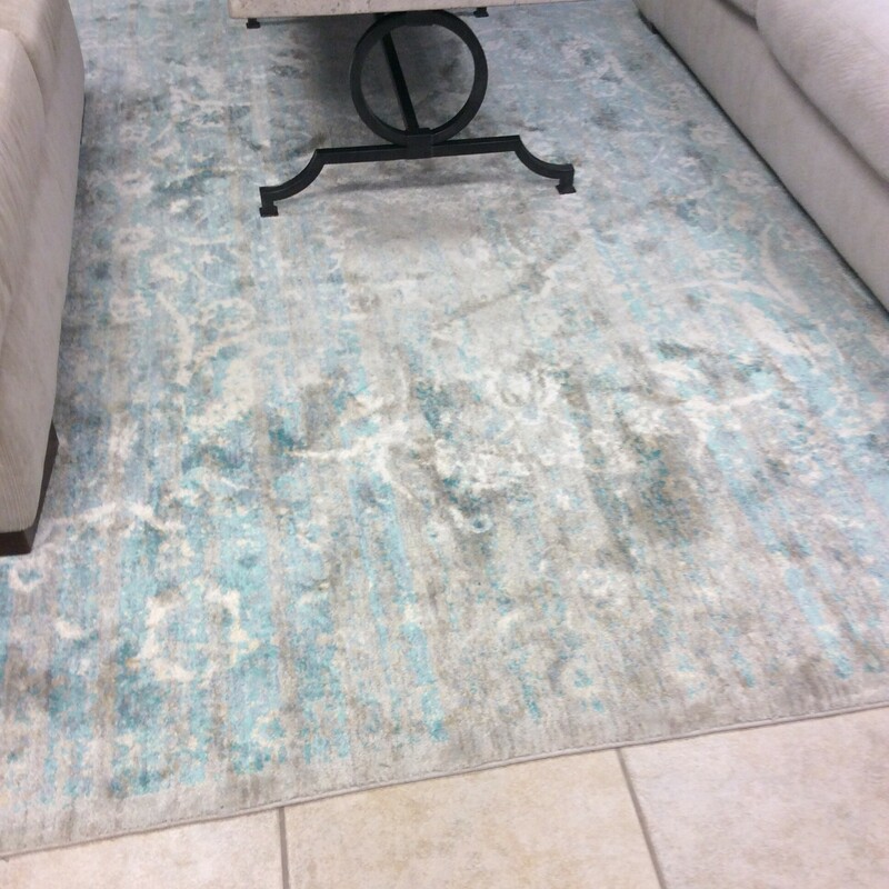 Loloi Rug