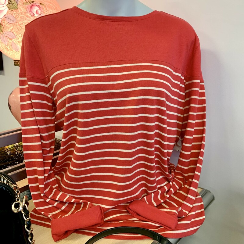 Roots Hemp Collection.
Colour: Striped Red and white,
Size: XLarge
