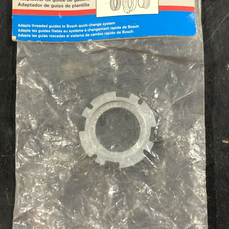 Bosch RA1100 Threaded Template Guide Adapter.

*NEW IN PACKAGE*