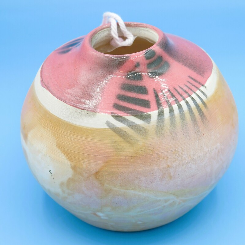 Bulbous Pot Lowfire Salt, Peach, Size: 3x4
