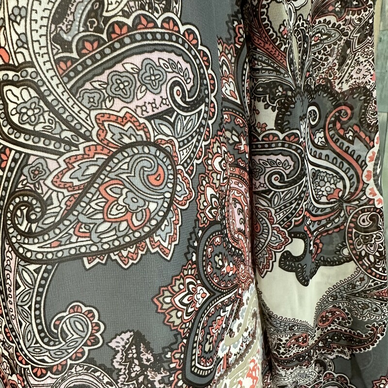SLNY Dress with gray and peach paisley print. Perfect with leggings and a pair of cute boots or go all out and add a heel ! The poets sleeve