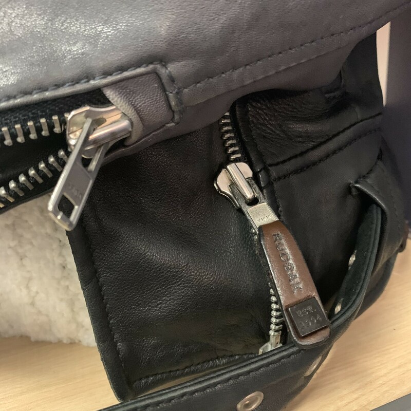 Rudsak Leather Jacket,
Colour: Blck Grey Slateblue,
Size: XSmall - true XSmall narrow arms.

Please contact the store if you want this item shipped.