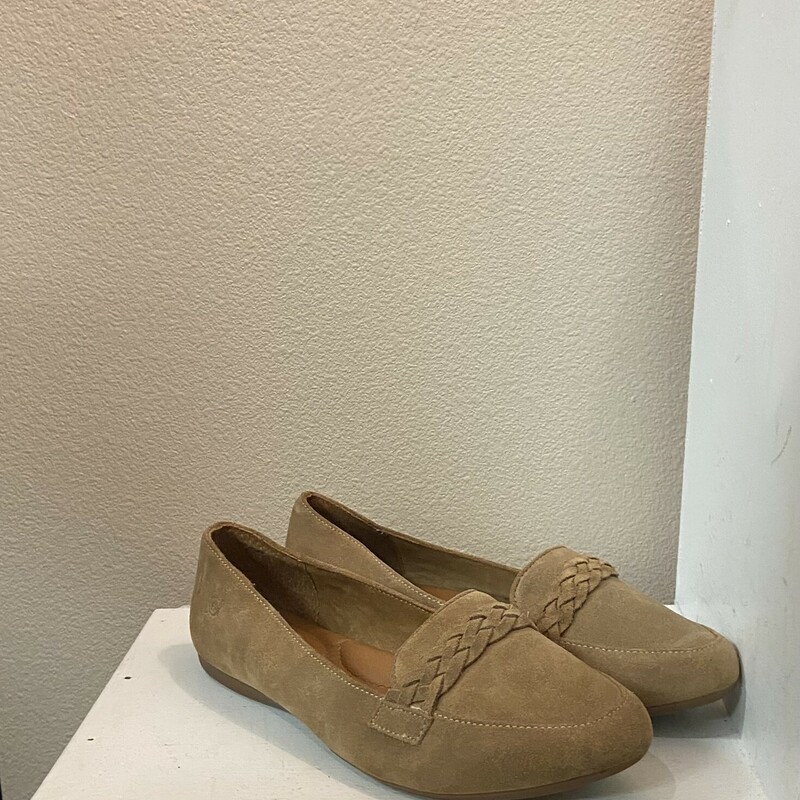 EUC Tan Suede Loafer