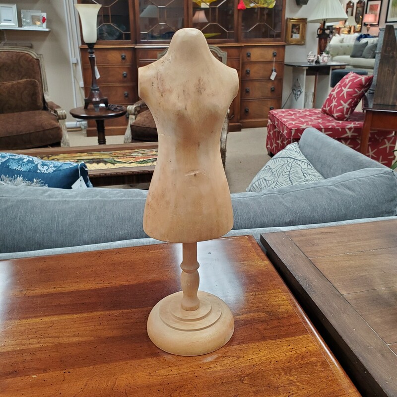 Wood Model Form, Natural, Size: 16