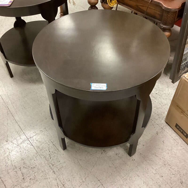 Round 2 Tier End Table, Dk Wood, Biscayne
26 In Rd x 27 In T