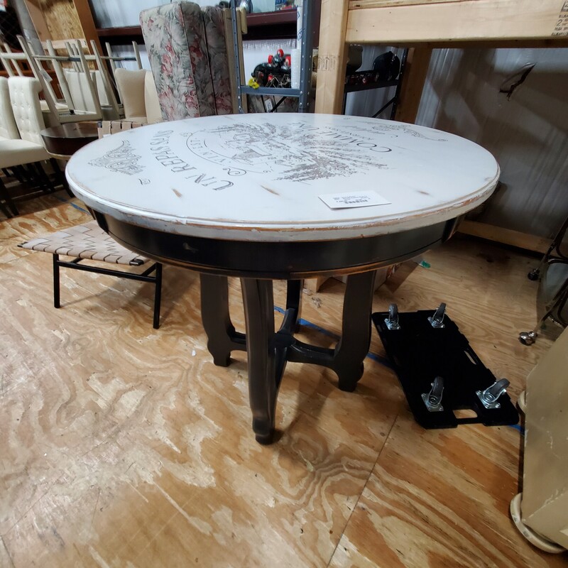 Round Custom Pub Table, Size: 36x36