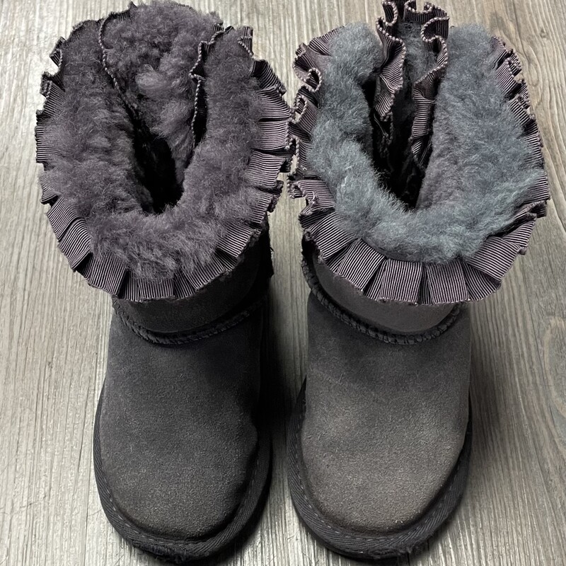 Uggs Bailey Bow, Lavender, Size: Size 9