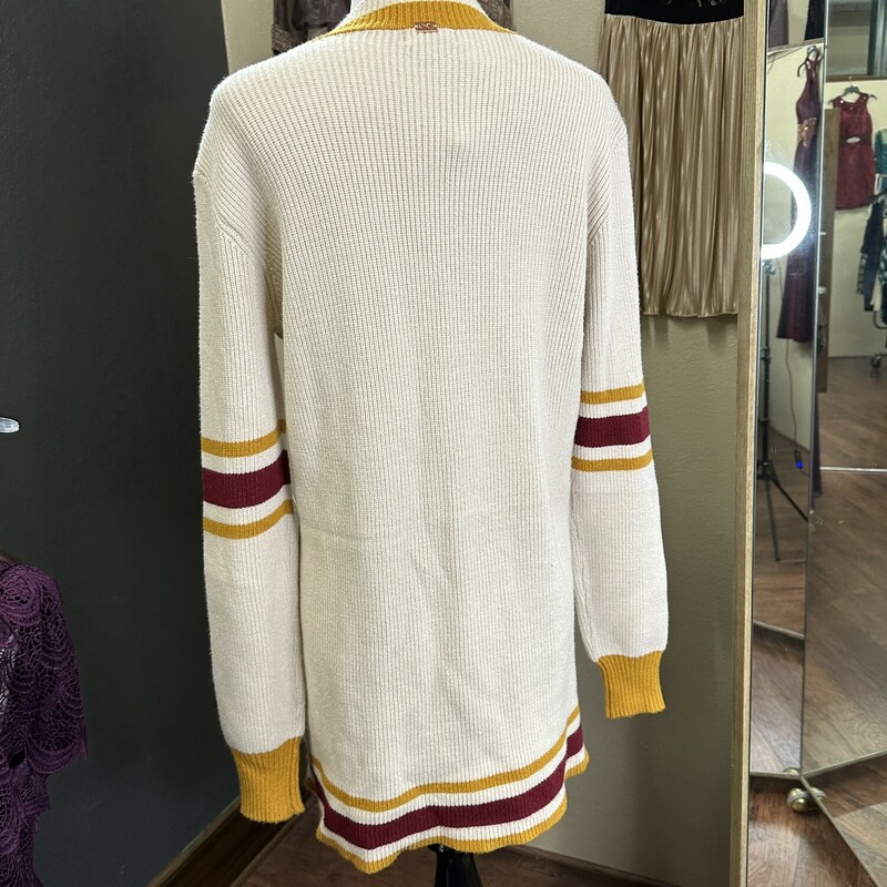 For Love & Lemons Sweater, Ivory, Size: Medium<br />
NEW !! V neck Sweater from For Love & Lemons !! YOU NEED THIS ! It is so soft and yummy !! and just too cute !!Fantastic Colors !! What a deal at $64.99
