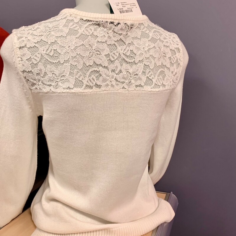 Ralp Lauren Lace Shoulder sweater,<br />
Colour: Pearl,<br />
Size: Medium Petite