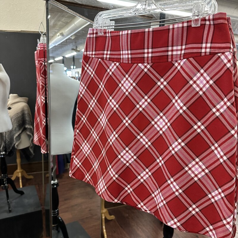 Skirt Tangenis, Plaid, Size: 11/12 This piece would add some fun to your holiday attire!