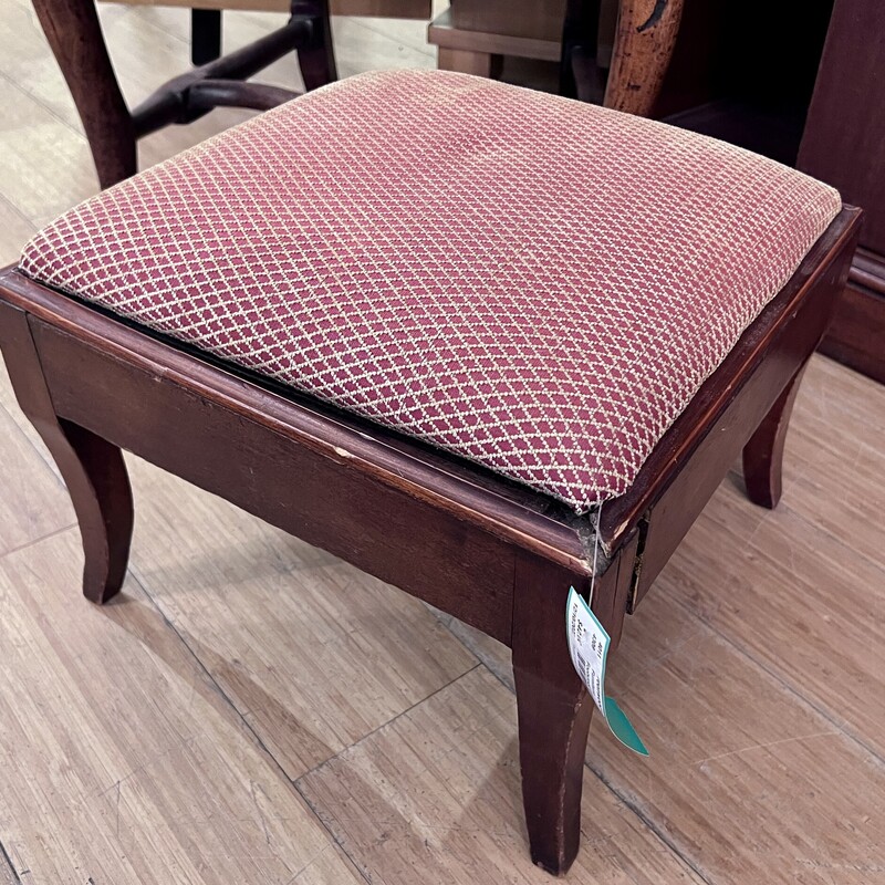 Footstool Vintage, AS IS, Size: 15x14x11
