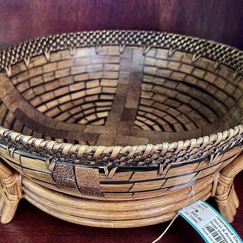 Vintage Bowl On Stand, Wood/Rattan,
Size: 12\" Dia