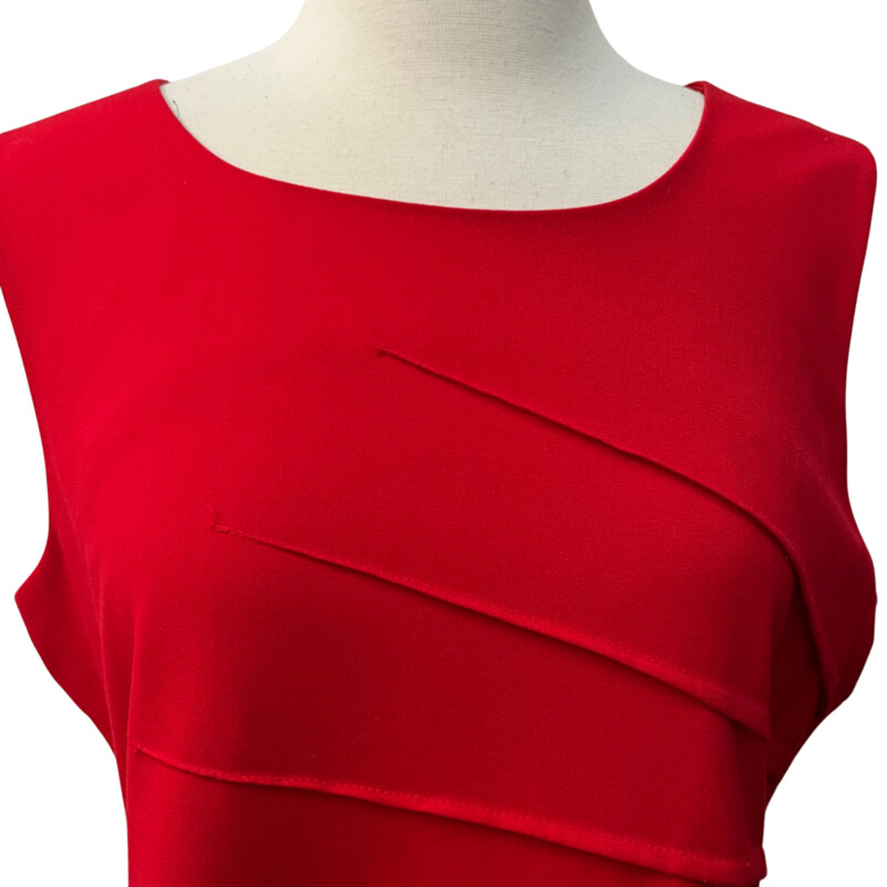 NEW Calvin Klein Sleeveless Dress<br />
Ruched Detail<br />
Red<br />
Size: 12 Petite