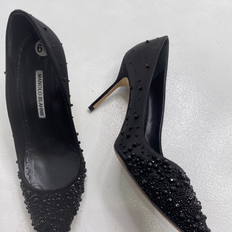 Manolo Blahnik Court Shoe, Size: 6.5, Color: Black