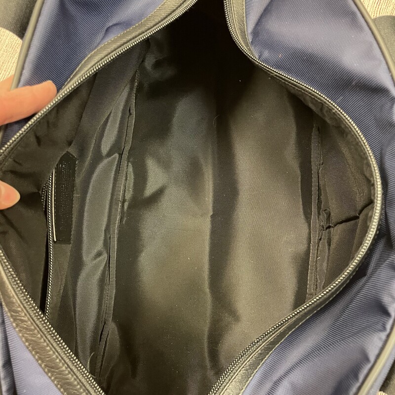 Coach Duffel /Travel bag Navy Black with a Cross Body Strap Size: As Is