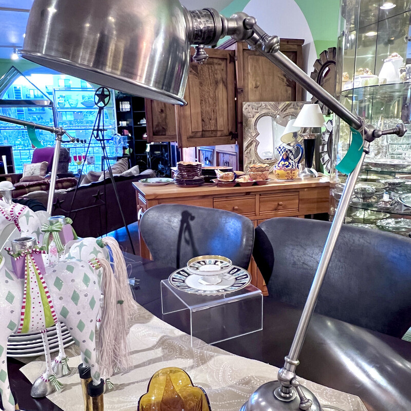 Lamp Task/Desk, Silver, Adjustable

Matching Lamp available, $159  #4179