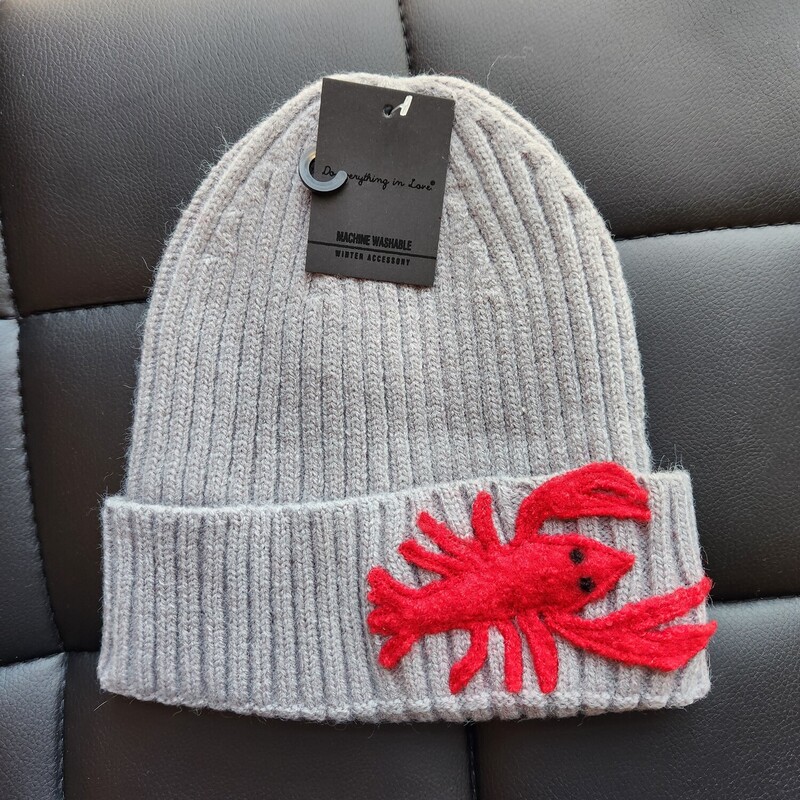 THIS IS A BRAND NEW HAT
I CUT A PIECE FROM A SWEATER IN THE SHAPE OF A LOBSTER AND
SEWN ON BY ME
TWEED RIVER FARM
ONE OF A KIND
ONE SIZE