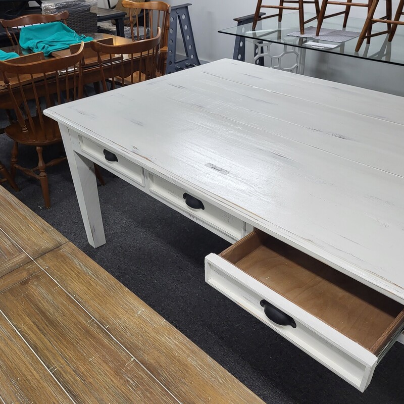 6 Drawer Whitewash Diniing table. Great look!!