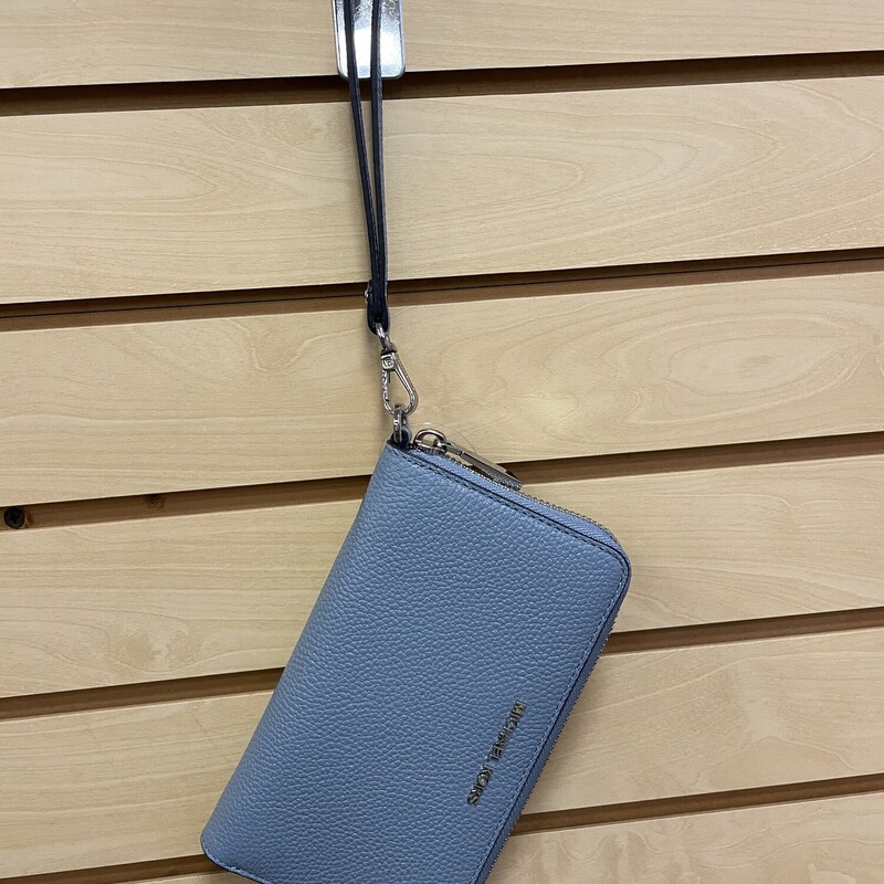 NWT Michael Kors Wristlet/Wallet, Blue, 1 Inside Pocket and 1 Zippered Pocket with Compartments for Cards, Size: 4 x 7 x 1 Inches