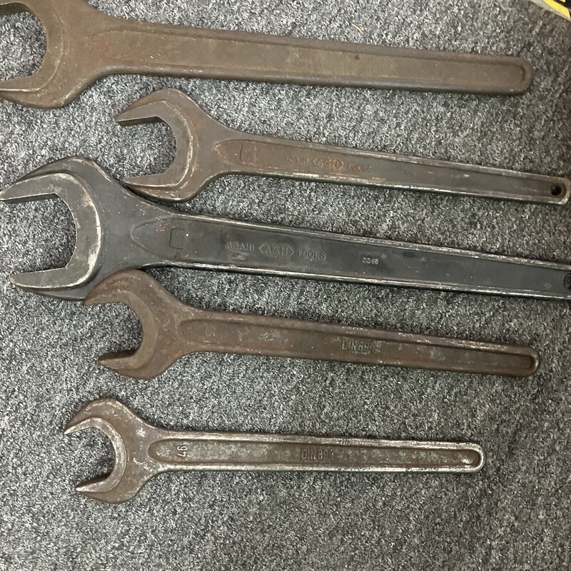 Machine Wrench Set, Asahi Tools, Size: 5pc

46-65mm