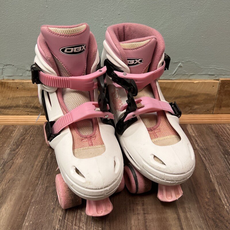 DBX Girl Roller Skate 3-6, White, Size: Shoes 4.5