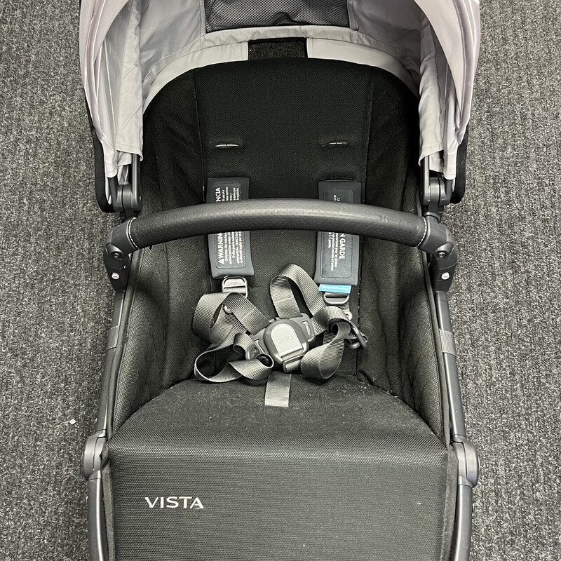 Uppababy Vista Main Seat, Black, Size: Sept 2018
Great Condition