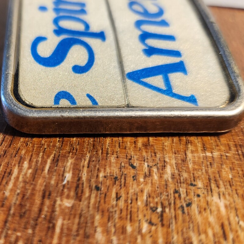 Vintage License Plates have been used to make resin filled belt buckles.
Made by a local friend 10 years ago.  These have not been used and have been stored.  They are approx. 3 x 2 and roughly 1/4 thick.
The belt opening is for a 1.5 wide belt.   They are  a one of a kind find
PLATE FROM MASS