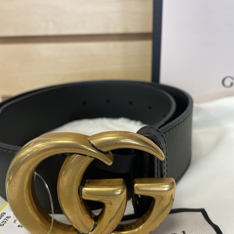 Gucci GG Belt, Black, 32 inches total length, Size: Xs/small

*Additional shipping and insurance rates will apply. A separate invoice will be sent due to the value of this item.