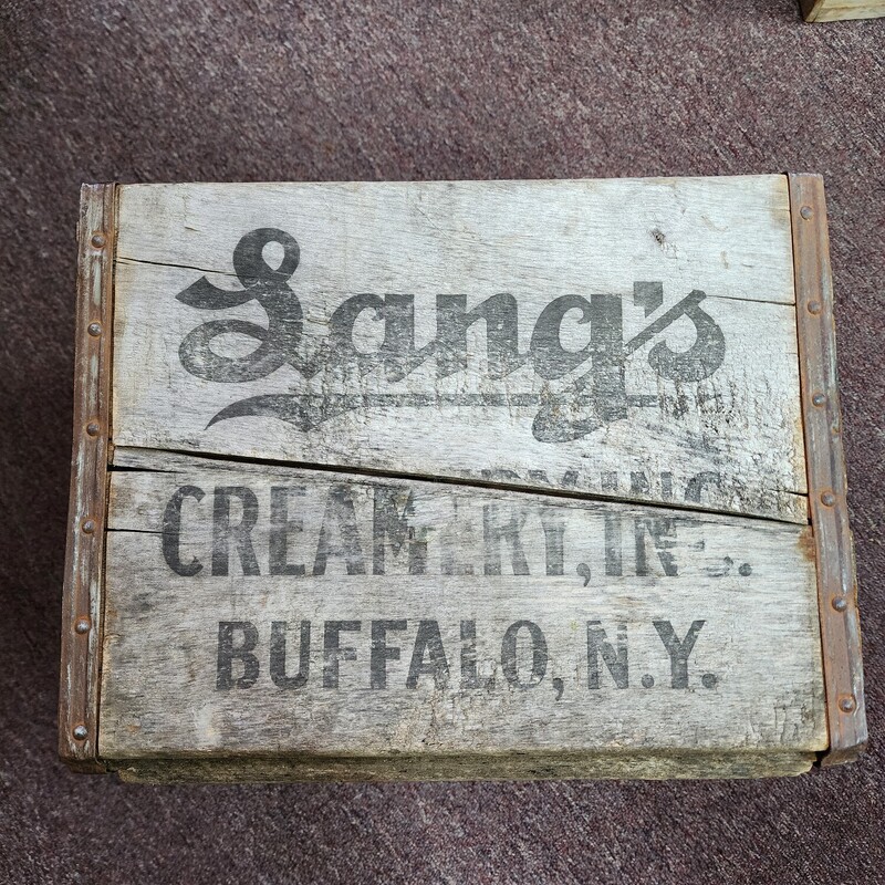 Langs Creamery Buffalo, Dairy Crate, Size: 13x13x10