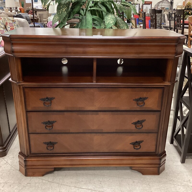 Chic & Cozy Consignment Furniture Online Gallery Henderson, NV 89052