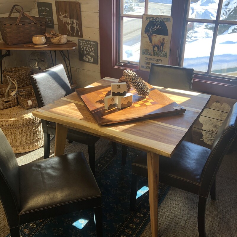 Square Pith Dining Table