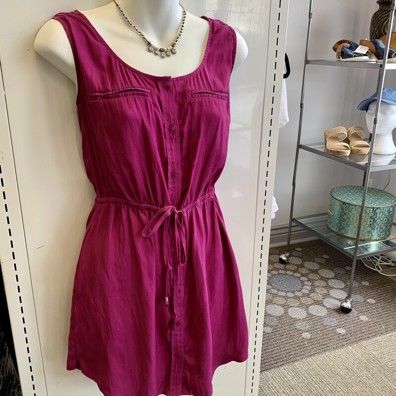 American Eagel Sun Dress Spring 2023,
Colour: Hot Plum,
Size: Medium