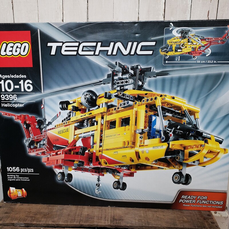 LEGO Technic Helicopter 9396. Used and in good conditon. Built by an adult for display collection.