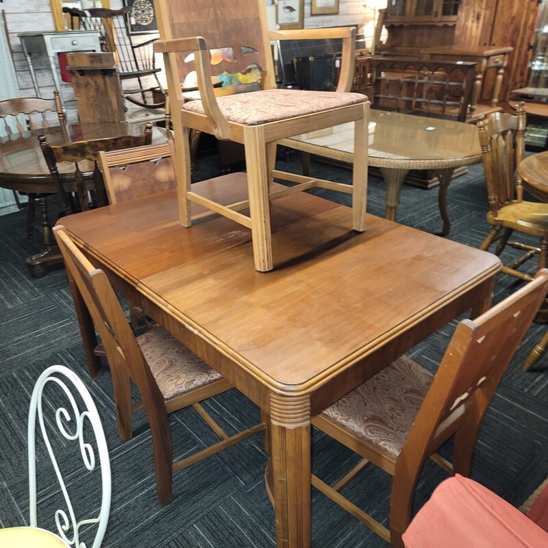Art Deco Table & 4 Chairs