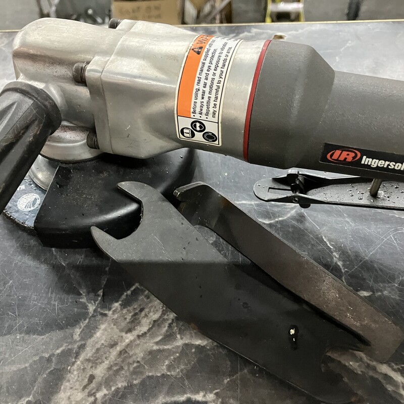Angle Grinder, Ingersoll Rand  Size: 4.5in
model 3445