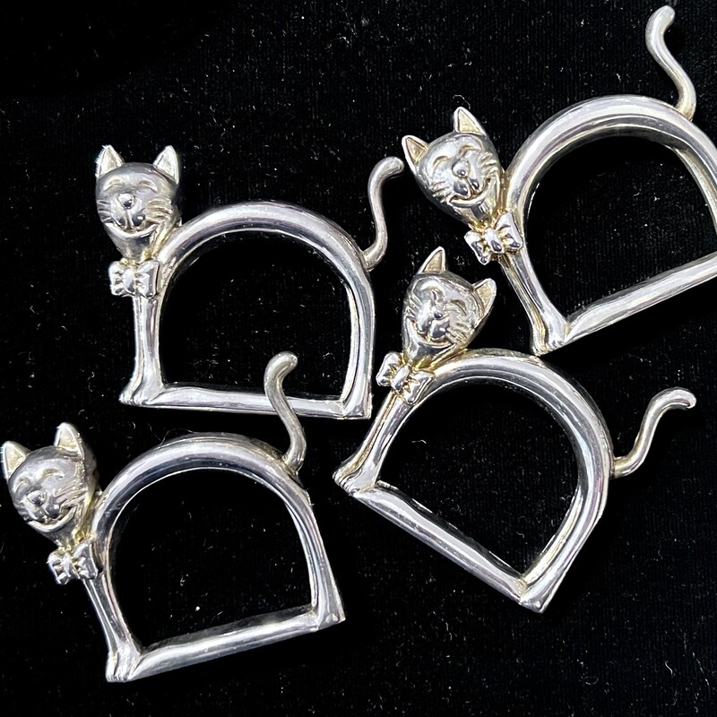 Silver Tone Cat Napkin Rings
Size: 4 Pc Set