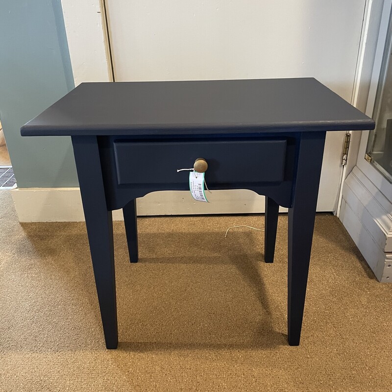 Navy Side Table W/ Drawer
 Size: 24 X 16 X 22
Freshly painted side table - sturdy, excellent condition and ready to add that pop of color to your room!