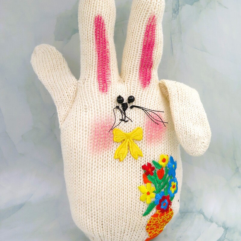 Glove Bunny, Cream, Size: 8