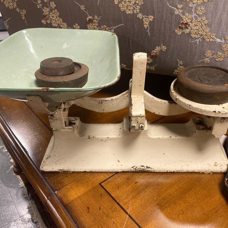 Antique Scale W/ 3 Weight