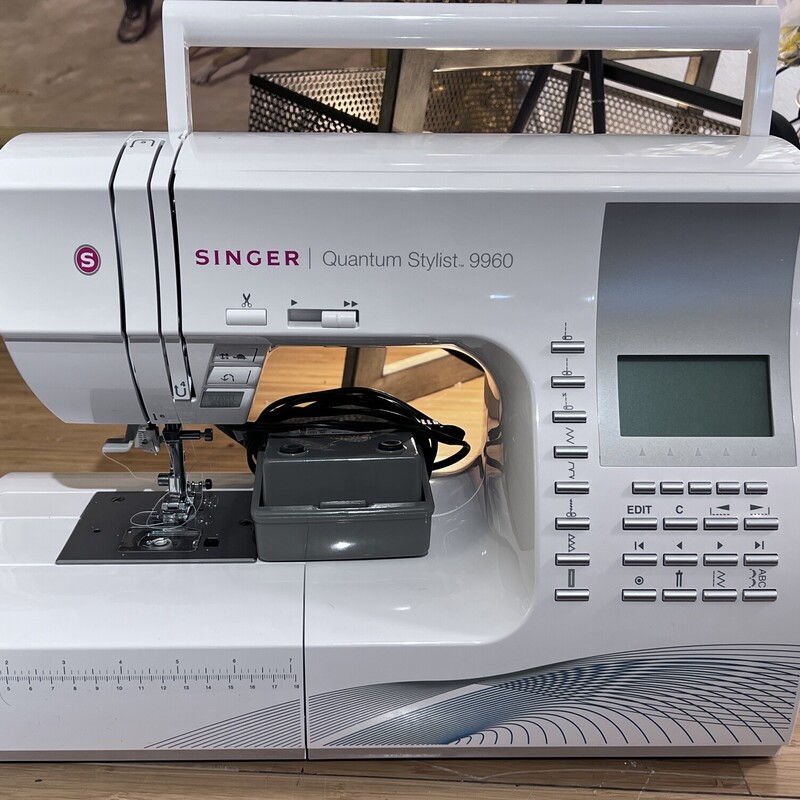 Sewing Machine Singer