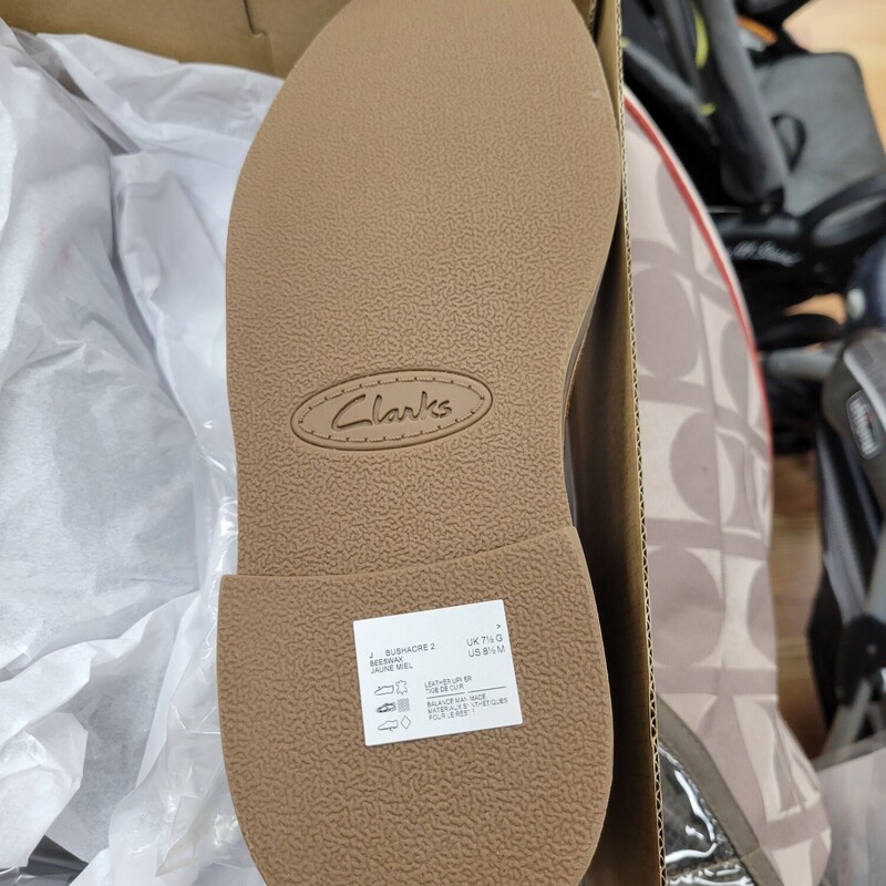 NEW CLARKS BUSHACRE 3 CHUKKA BOOT, BROWN, Size: 8.5M